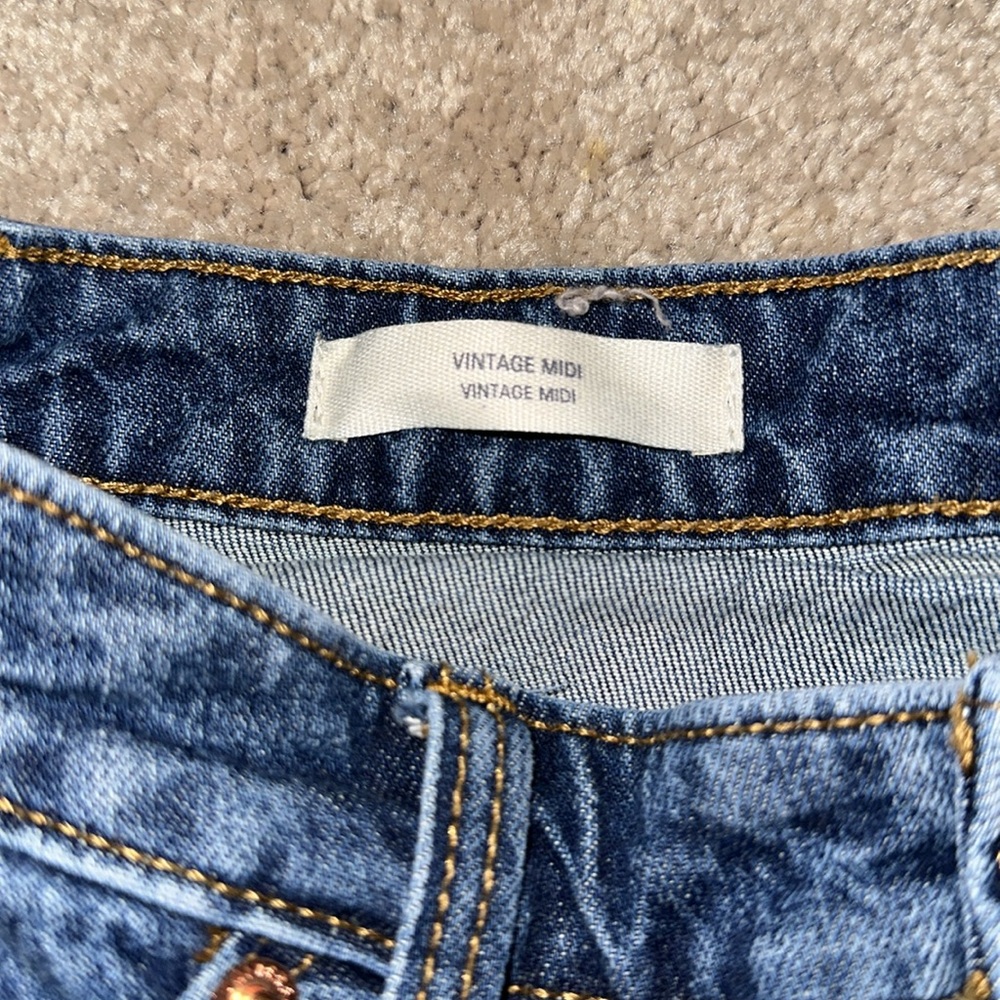 Universal thread shorts - Picture 3 of 3